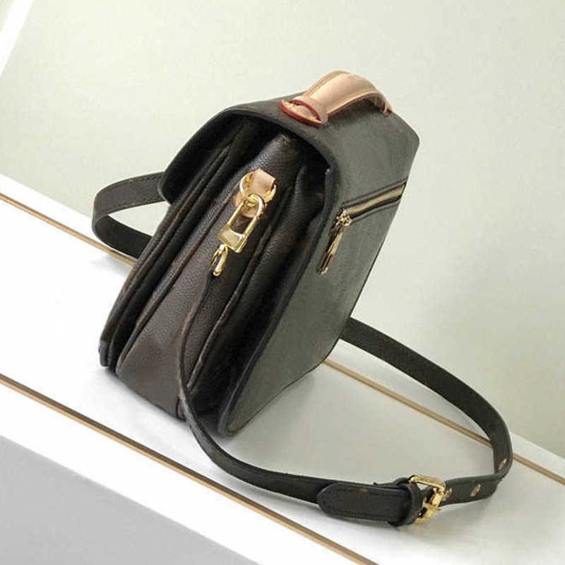 Shoulder Bags new Fashion Designers Women Handbags Luxurys Lady Crossbody High Quality Leather Bag Classic Flowers Messenger Purses Chains, Old flower & digram
Shoulder Bags new Fashion Designers Women Handbags Luxurys Lady Crossbody High Quality Leather Bag Classic Flowers Messenger Purses Chains, Old flower & digram