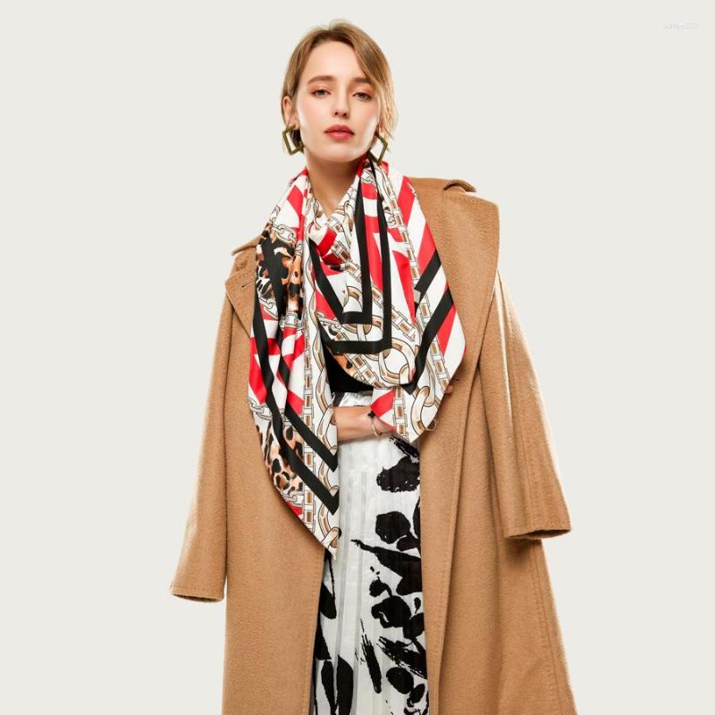 Scarves Luxury Square Scarf Women Chain Pattern Vintage Silk Bandana Print Foulard Cover Wrap Winter Brand
Scarves Luxury Square Scarf Women Chain Pattern Vintage Silk Bandana Print Foulard Cover Wrap Winter Brand