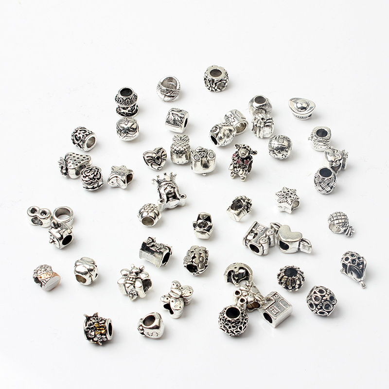 48pcs/Set Mixed Antique Silver Alloy Charms Beads Metal Bear Butterfly Animal Big Hole Charm Loose Beads for Bracelet Bangle DIY Jewelry Making Access
