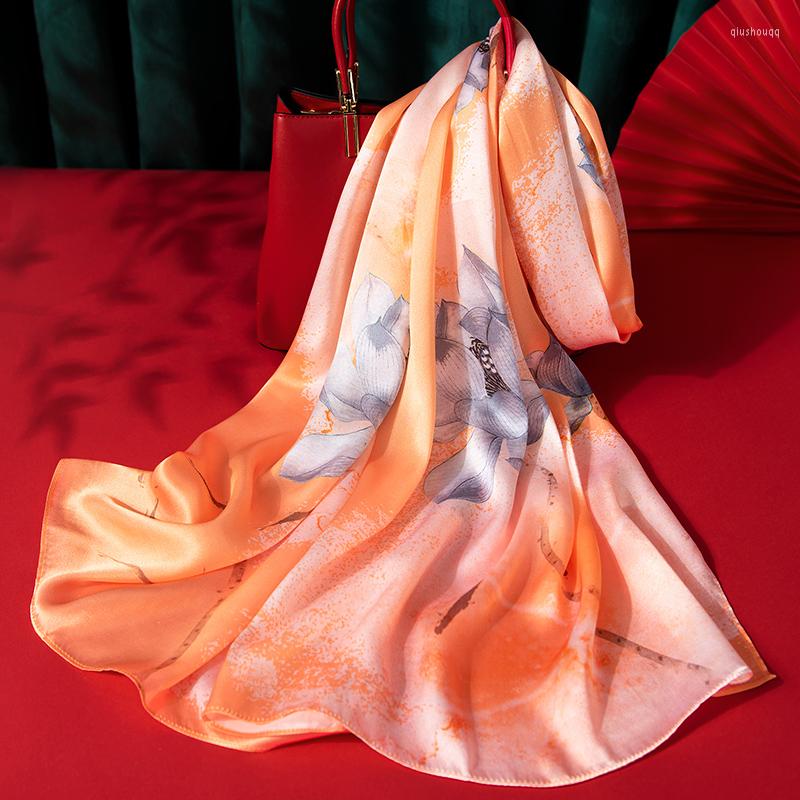 Scarves Silk Satin Scarf Women Pink Print Neck Luxury Real Floral Shawl Chinese Style Headscarf Designer Foulard Femme
Scarves Silk Satin Scarf Women Pink Print Neck Luxury Real Floral Shawl Chinese Style Headscarf Designer Foulard Femme