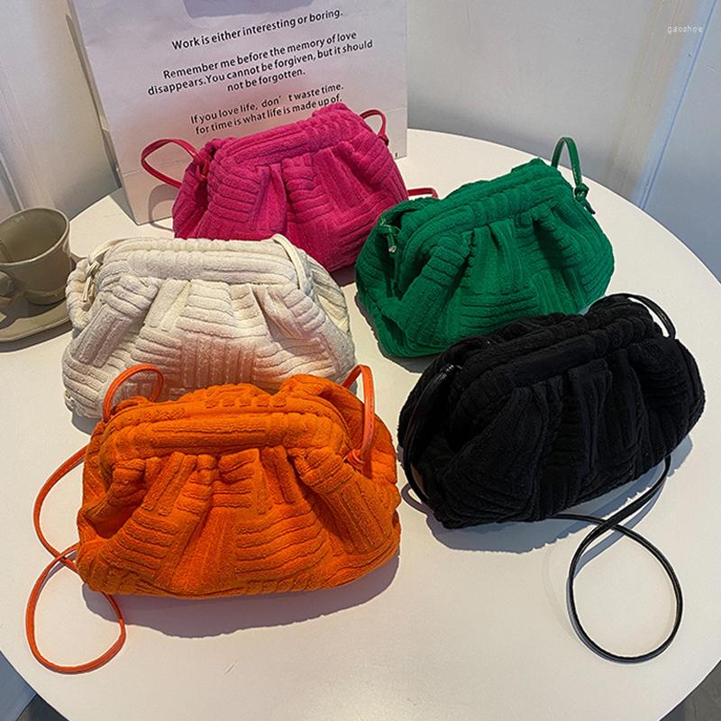 Evening Bags Luxury Towel Bag Handbags 2022 Women Fashion Portable Bucket Chain Shoulder Messenger, White
Evening Bags Luxury Towel Bag Handbags 2022 Women Fashion Portable Bucket Chain Shoulder Messenger, White