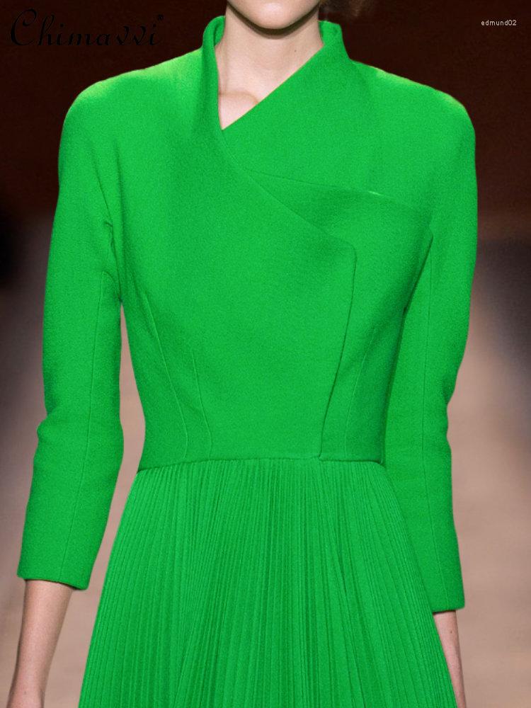 Casual Dresses French Entry Lux Green Dress For Women 2022 Autumn Winter High-Grade High Waist Slim Elegant Socialite Pleated Maxi
Casual Dresses French Entry Lux Green Dress For Women 2022 Autumn Winter High-Grade High Waist Slim Elegant Socialite Pleated Maxi