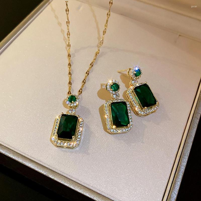Necklace Earrings Set Luxury Zirconia Crystal Pendant For Women Emerald Vintage Fashion Wedding Rings Accessories Gift, Picture shown
Necklace Earrings Set Luxury Zirconia Crystal Pendant For Women Emerald Vintage Fashion Wedding Rings Accessories Gift, Picture shown