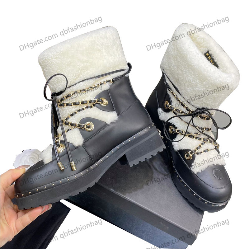 Womens Ankle Boots Wool Snow Series Classic Metal Chain Calfskin Designer Slip-on Chunky Heel Motorcycle Boot Quilted Texture Non-slip Fashion Western Knight Shoe, Black
Womens Ankle Boots Wool Snow Series Classic Metal Chain Calfskin Designer Slip-on Chunky Heel Motorcycle Boot Quilted Texture Non-slip Fashion Western Knight Shoe, Black