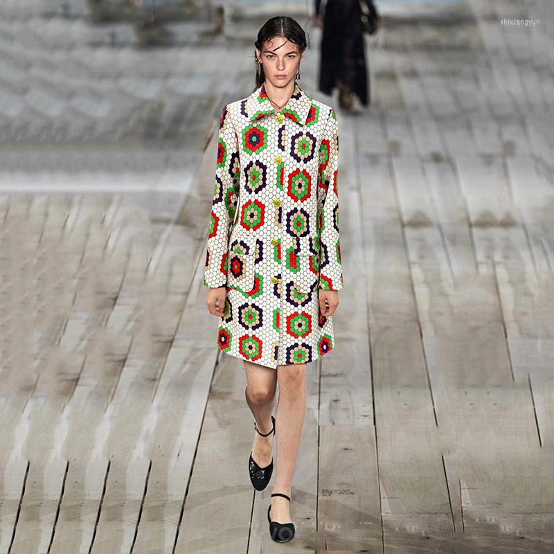 Women' Trench Coats 2022 Autumn And Winter Catwalk Fashion Temperament Lapel Printed Long-sleeved Single-breasted Mid-length Coat Women, Photo color
Women' Trench Coats 2022 Autumn And Winter Catwalk Fashion Temperament Lapel Printed Long-sleeved Single-breasted Mid-length Coat Women, Photo color