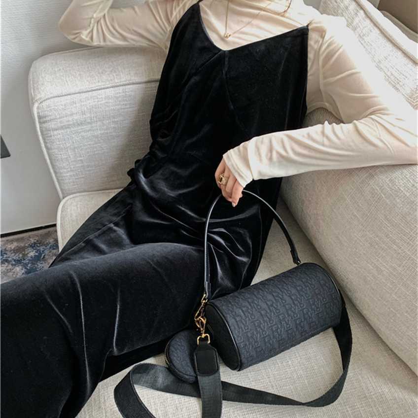 Handbag Two pillow women's new messenger one shoulder portable versatile fashion medieval bag, Blue spot;lightning delivery
Handbag Two pillow women's new messenger one shoulder portable versatile fashion medieval bag, Blue spot;lightning delivery