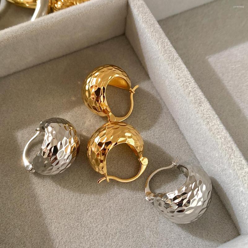 Hoop Earrings Timeless Wonder Brass Hammered Geo Ball For Women Designer Jewelry Top Runway Trendy Party Gift Prom Gal Punk 2712
Hoop Earrings Timeless Wonder Brass Hammered Geo Ball For Women Designer Jewelry Top Runway Trendy Party Gift Prom Gal Punk 2712