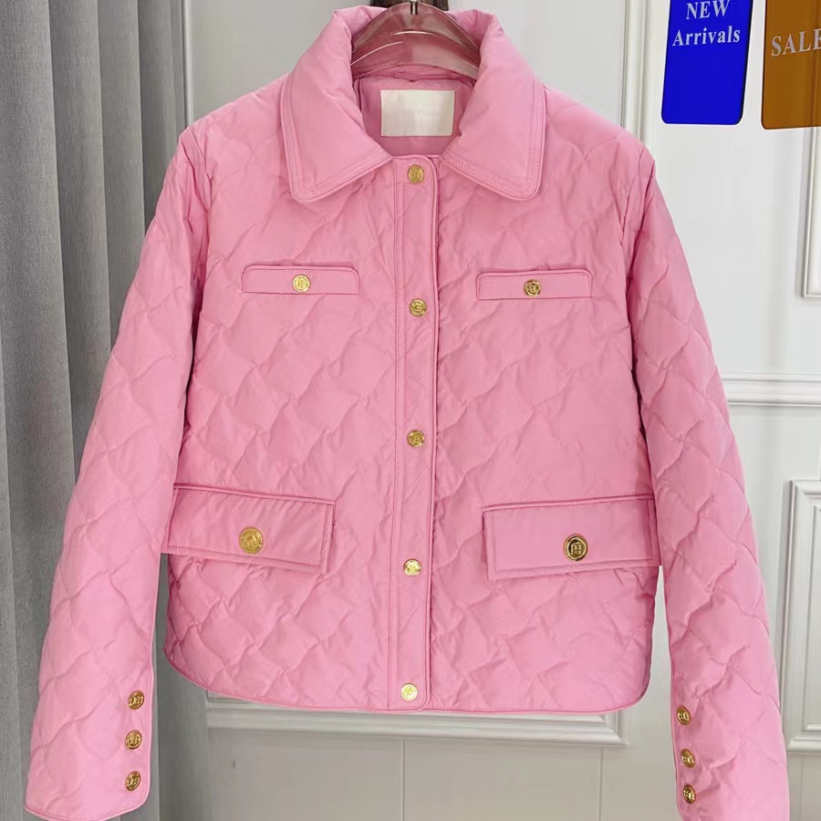 Small wind light down jacket women short 2022 new autumn and winter lapel fashion thin, Black
Small wind light down jacket women short 2022 new autumn and winter lapel fashion thin, Black