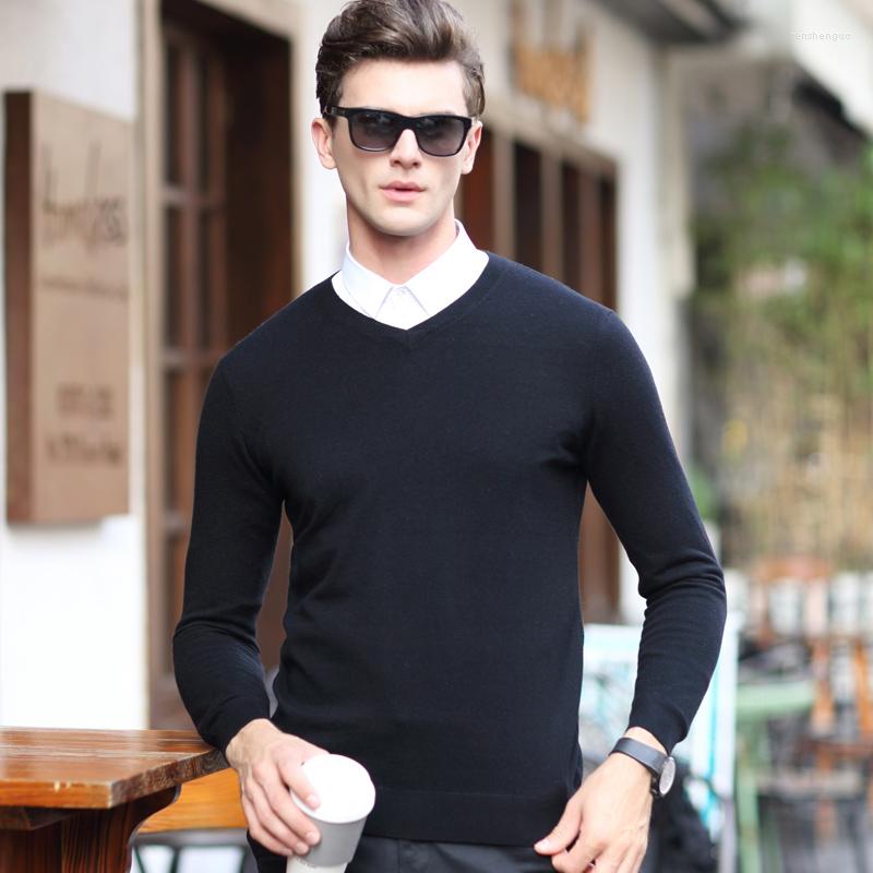 Men' Sweaters Spring & Autumn Mens Knit Thin Sweater Male Casual Pure Color V-neck Knitted Wool Pullovers 9 Colors, Rose purple
Men' Sweaters Spring & Autumn Mens Knit Thin Sweater Male Casual Pure Color V-neck Knitted Wool Pullovers 9 Colors, Rose purple