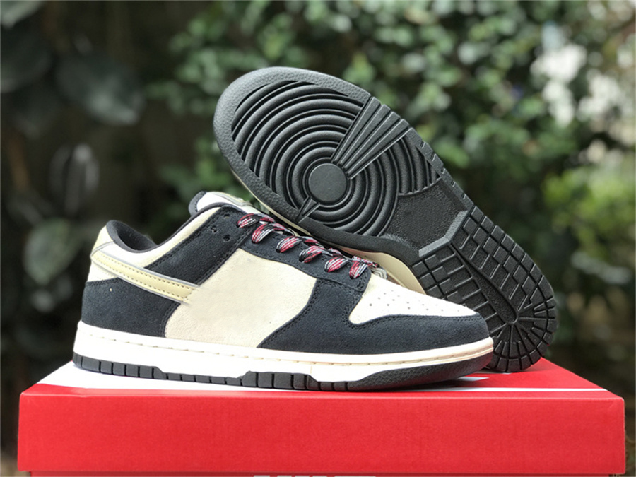2023 Authentic Dunks Low Black Suede Shoes DV3054-0010 Black Team Gold Coconut Milk Womens Mens Sports Sneakers Outdoor With Original box
2023 Authentic Dunks Low Black Suede Shoes DV3054-0010 Black Team Gold Coconut Milk Womens Mens Sports Sneakers Outdoor With Original box