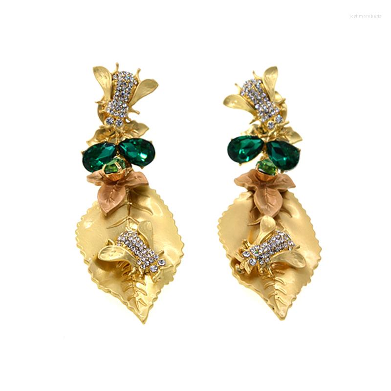 Dangle Earrings High Quality Fashion Baroque Retro Crystals Leaf Big Gold Color Long For Women Fine Jewelry Gifts 
Dangle Earrings High Quality Fashion Baroque Retro Crystals Leaf Big Gold Color Long For Women Fine Jewelry Gifts