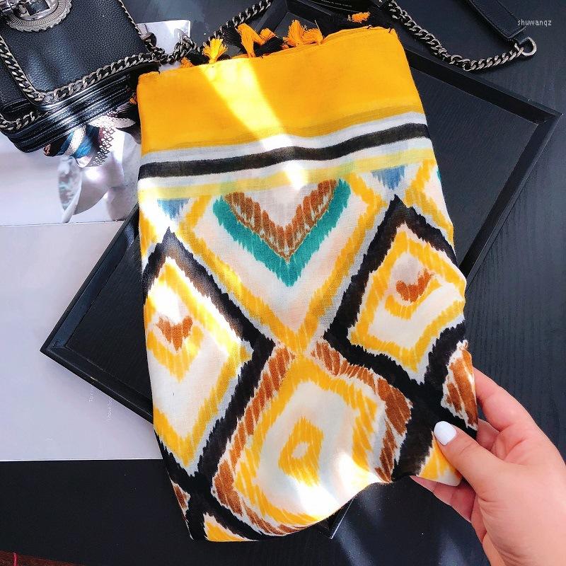 Scarves 2022 Fashion Autumn Women Cotton Viscose Scarf Square Plaid Patchwork Hijab Shawls And Wraps Female Foulard Echarpe Bandana Caps
Scarves 2022 Fashion Autumn Women Cotton Viscose Scarf Square Plaid Patchwork Hijab Shawls And Wraps Female Foulard Echarpe Bandana Caps