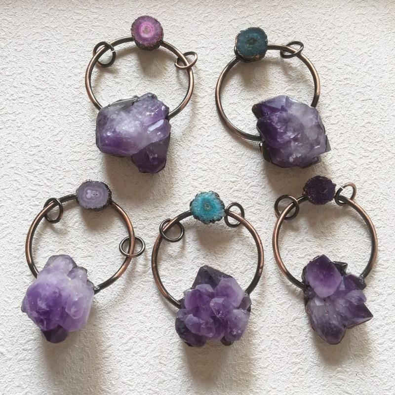 Pendant Necklaces FUWO Natural Amethysts With Antique Copper Plated Semi Precious Bohemian Jewelry For Necklace Making PD333
Pendant Necklaces FUWO Natural Amethysts With Antique Copper Plated Semi Precious Bohemian Jewelry For Necklace Making PD333
