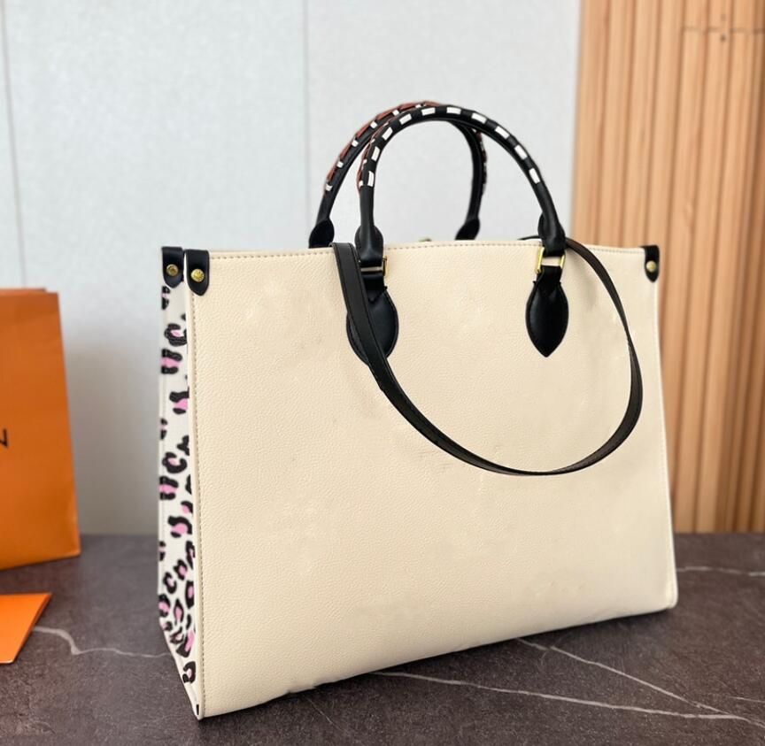 Deluxe handbag designer bag leopard pattern s Onthego pochette hot cruciform womencasual PVC leather shoulder bags large onthego tote metis genuine alma bag, Aaaaa 1
Deluxe handbag designer bag leopard pattern s Onthego pochette hot cruciform womencasual PVC leather shoulder bags large onthego tote metis genuine alma bag, Aaaaa 1