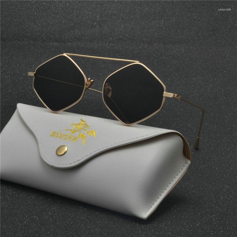 Sunglasses MINCL 2022 Women Brand Designer Transparent Candy Color Sun Glasses Outdoor Polygon Male NX
Sunglasses MINCL 2022 Women Brand Designer Transparent Candy Color Sun Glasses Outdoor Polygon Male NX