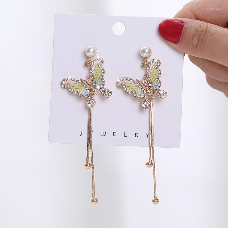 Stud Earrings Butterfly Pearl Rhinestone Long Fashion Tassel Factory Direct Sales
Stud Earrings Butterfly Pearl Rhinestone Long Fashion Tassel Factory Direct Sales