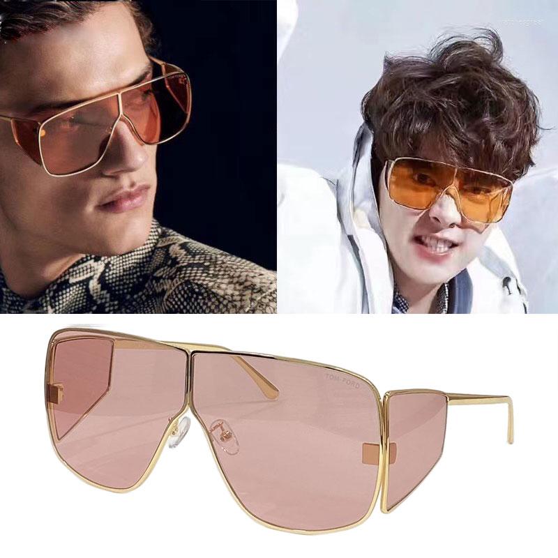 Sunglasses Men's And Women's 2022 Model Full Surround Side Mirror Frame For Fishing Traving Party So On Suitable Sun
Sunglasses Men's And Women's 2022 Model Full Surround Side Mirror Frame For Fishing Traving Party So On Suitable Sun