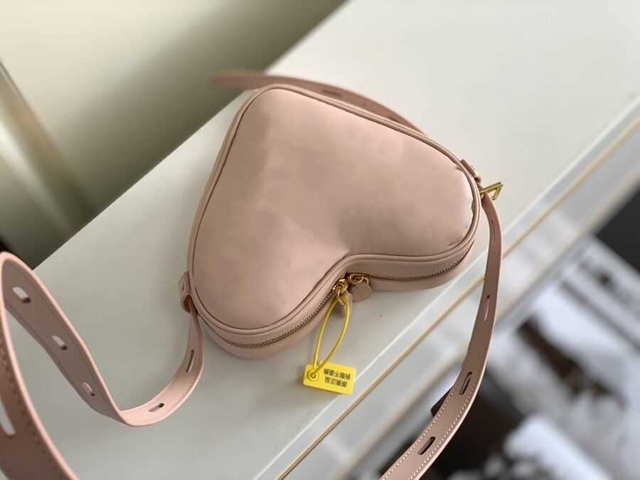 lvs handbag Louiss LVS Womens Designer Red Heart Shape Bag Coin Purse Shoulder Cross body Small Handbag Pouch Cruise 2021 Bags VM7C LY25, No bag 
lvs handbag Louiss LVS Womens Designer Red Heart Shape Bag Coin Purse Shoulder Cross body Small Handbag Pouch Cruise 2021 Bags VM7C LY25, No bag