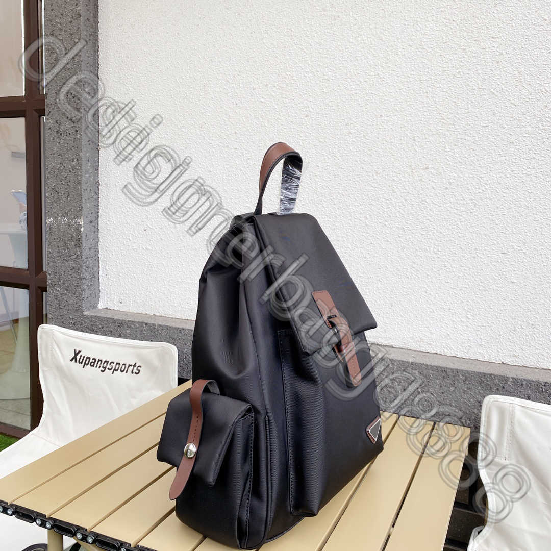 Designer backpack Travelling bag Classic Men And Women Backpack Large Capacity Schoolbag Diamond Print Tote Luxury Bags Go With Everything
Designer backpack Travelling bag Classic Men And Women Backpack Large Capacity Schoolbag Diamond Print Tote Luxury Bags Go With Everything