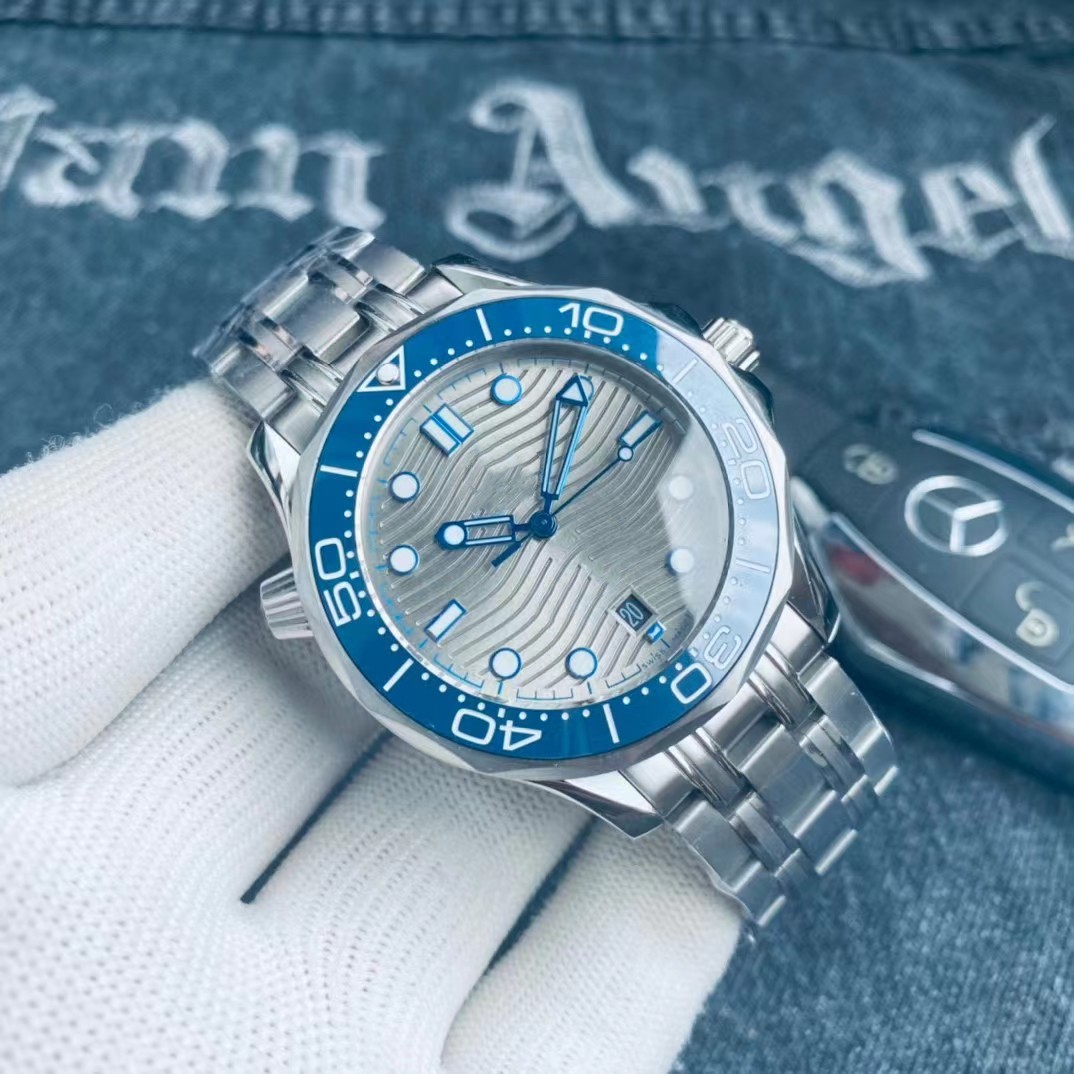 Mens Designer Watch Luxury Mechanical Movement Automatic Calendar Datejust men watches 904L Full Stainless Steel Swim Waterproof Blue Gift Wristwatches ga, A1
Mens Designer Watch Luxury Mechanical Movement Automatic Calendar Datejust men watches 904L Full Stainless Steel Swim Waterproof Blue Gift Wristwatches ga, A1