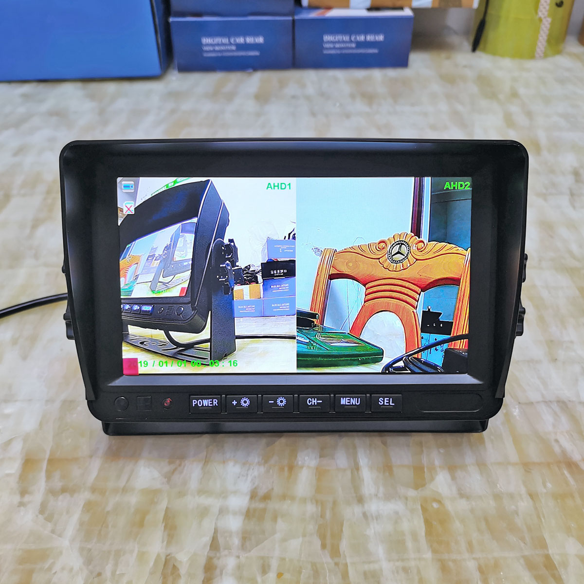 AHD 7" IPS Rear View Car Monitor Support 1080P AHD Camera Support SD Card Video Recording Diaplay Two Cameras Image