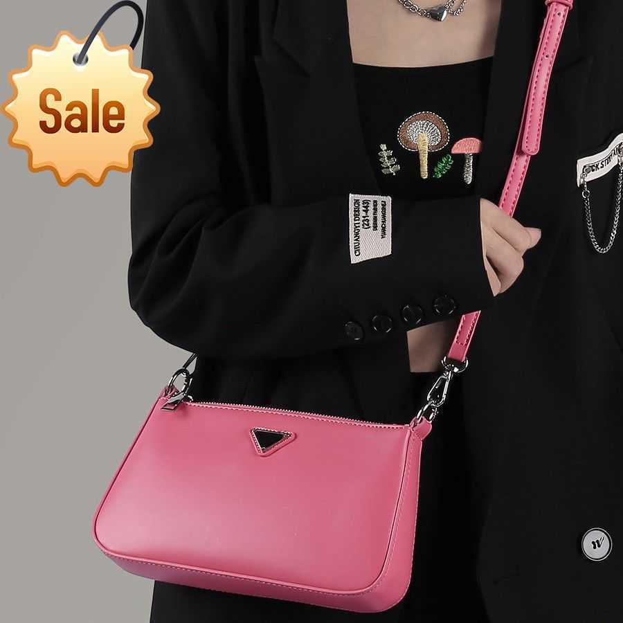 Women's Luxury Brand Women's Shoulder Bag 2023 High-end Fashion Multi-functional Oblique Shoulder Armpit Bag Factory Direct Sales, Nacre powder
Women's Luxury Brand Women's Shoulder Bag 2023 High-end Fashion Multi-functional Oblique Shoulder Armpit Bag Factory Direct Sales, Nacre powder