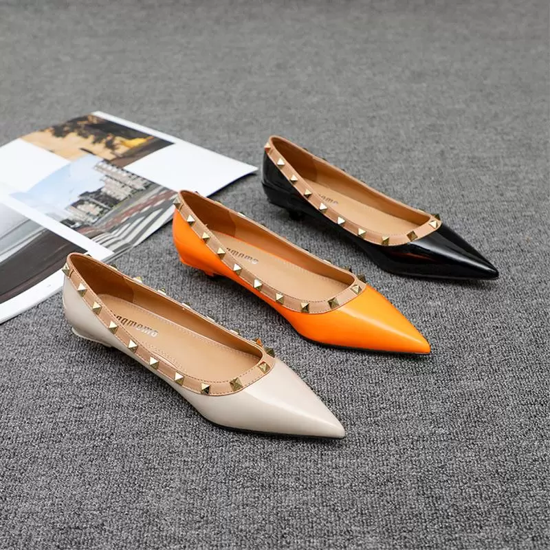 Sandals Rivet Bordered Flats Pointed Toe Women Shoes Leather Soft Sole Zapatillas Low Heel Slip On Chaussure S Valentinoe''Valentinoity pSx, Black
Sandals Rivet Bordered Flats Pointed Toe Women Shoes Leather Soft Sole Zapatillas Low Heel Slip On Chaussure S Valentinoe''Valentinoity pSx, Black