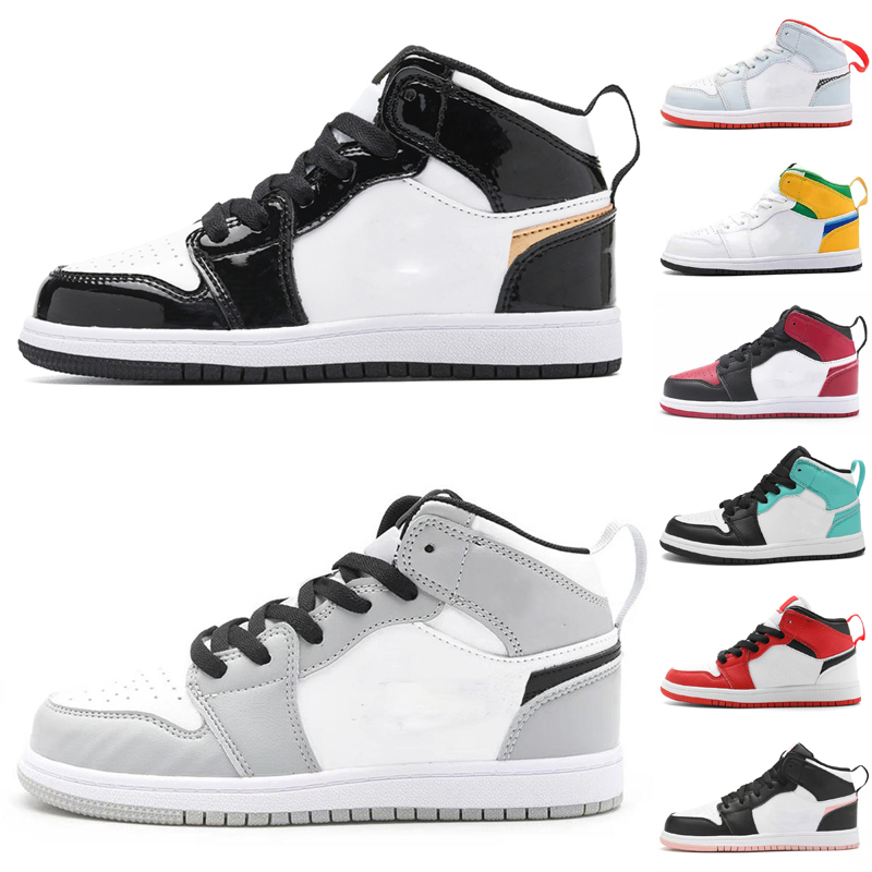 1 1s Basketball Shoes Jumpman OG Hyper Royal White Shadow Designer Sneakers Obsidian University Blue UNC Mid Obsidian Big Boys Girls Trainers Size 9C-3Y, As photo 4
1 1s Basketball Shoes Jumpman OG Hyper Royal White Shadow Designer Sneakers Obsidian University Blue UNC Mid Obsidian Big Boys Girls Trainers Size 9C-3Y, As photo 4