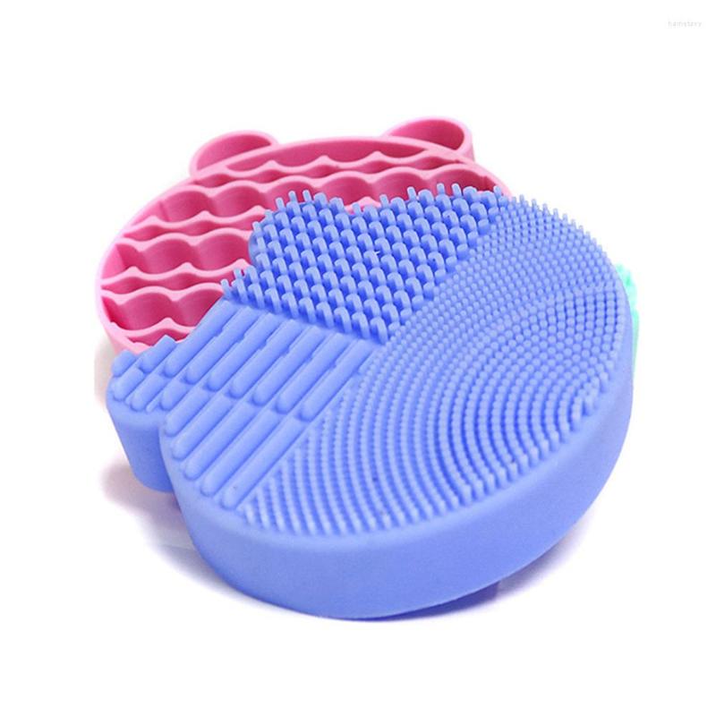 Makeup Brushes Silicon Brush Cleaning Mat With Drying Holder Cleaner Portable Bear Shaped Cosmetic Pad
Makeup Brushes Silicon Brush Cleaning Mat With Drying Holder Cleaner Portable Bear Shaped Cosmetic Pad