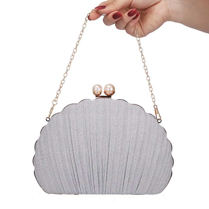 Women's formal fashion dinner bag with metal chain is suitable for wedding dinner party., Purple
Women's formal fashion dinner bag with metal chain is suitable for wedding dinner party., Purple