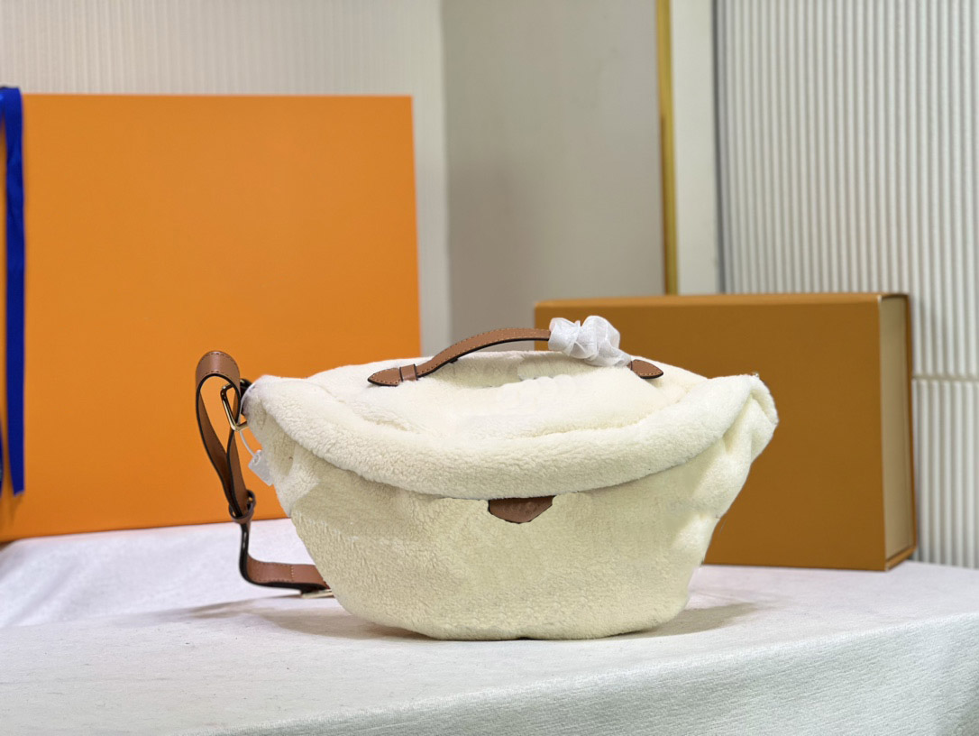 2022 Luxury Designers Waist Bags Cross Body Handbag Famous Bumbag Fashion Shoulder Bag white Bum Fanny Pack M43644