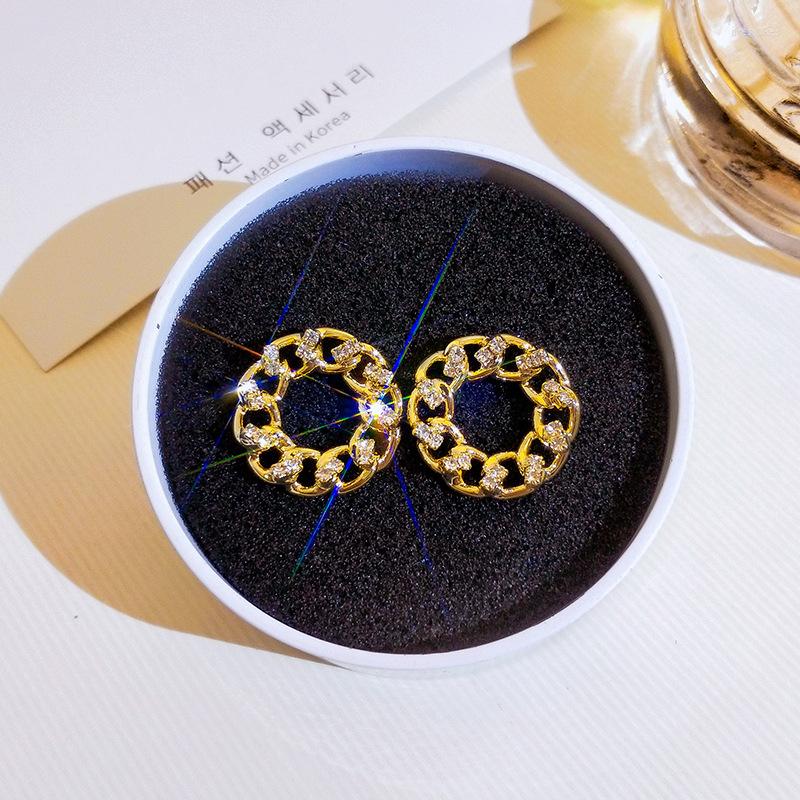 Stud Earrings 18K Gold Cubic Zirconia Jewelry Earring For Female Aros Mujer Oreja Round Orecchini Yellow Zircon Women
Stud Earrings 18K Gold Cubic Zirconia Jewelry Earring For Female Aros Mujer Oreja Round Orecchini Yellow Zircon Women