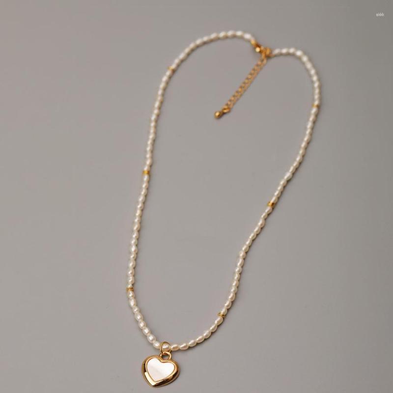 Pendant Necklaces Glossy High End Sweet Freshwater Pearl Necklace Gold Beaded Fitted Clavicle Chain Women
Pendant Necklaces Glossy High End Sweet Freshwater Pearl Necklace Gold Beaded Fitted Clavicle Chain Women