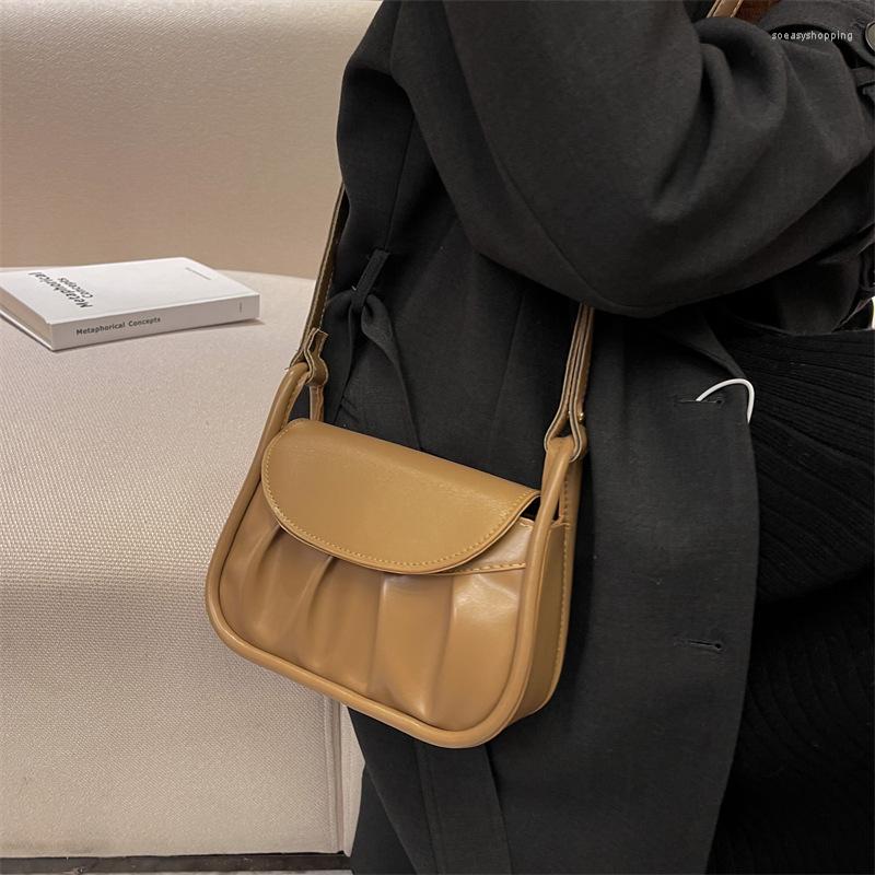 Evening Bags CGCBAG Retro Simple Women Shoulder Bag France Designer Crossbody Female High Quality Leather Luxury Handbag Square, Black
Evening Bags CGCBAG Retro Simple Women Shoulder Bag France Designer Crossbody Female High Quality Leather Luxury Handbag Square, Black