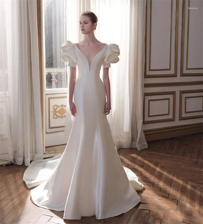 Wedding Dress Korea Style Deep V-Neck Dresses Short Sleeve Satin Sweep Train Mermaid Bridal Arabic Gowns Vestido Novia, Picture shown
Wedding Dress Korea Style Deep V-Neck Dresses Short Sleeve Satin Sweep Train Mermaid Bridal Arabic Gowns Vestido Novia, Picture shown