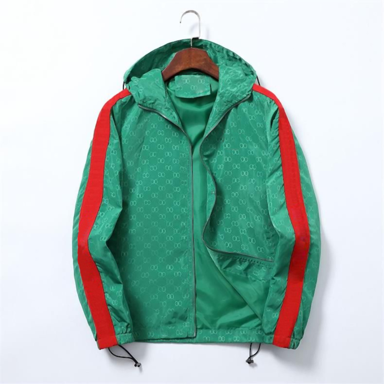 Fashion Jackets Mens Hooded Warm Coats Autumn Winter Style Designer Bomber Zipper Jackets
Fashion Jackets Mens Hooded Warm Coats Autumn Winter Style Designer Bomber Zipper Jackets