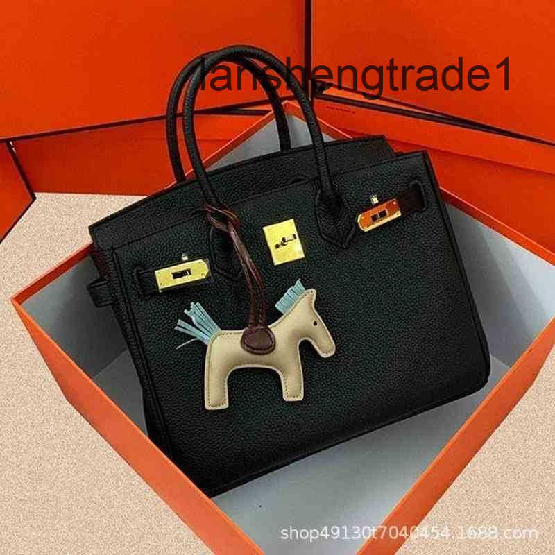 Designer Luxurys High Quality Bag Hemes Cowhide Berkin For Womens Handmade Wallet Fashion Letters H Togo Handbags Kely Purse Leather Black 25 35 The Totes Bags FK8Q, Red
Designer Luxurys High Quality Bag Hemes Cowhide Berkin For Womens Handmade Wallet Fashion Letters H Togo Handbags Kely Purse Leather Black 25 35 The Totes Bags FK8Q, Red