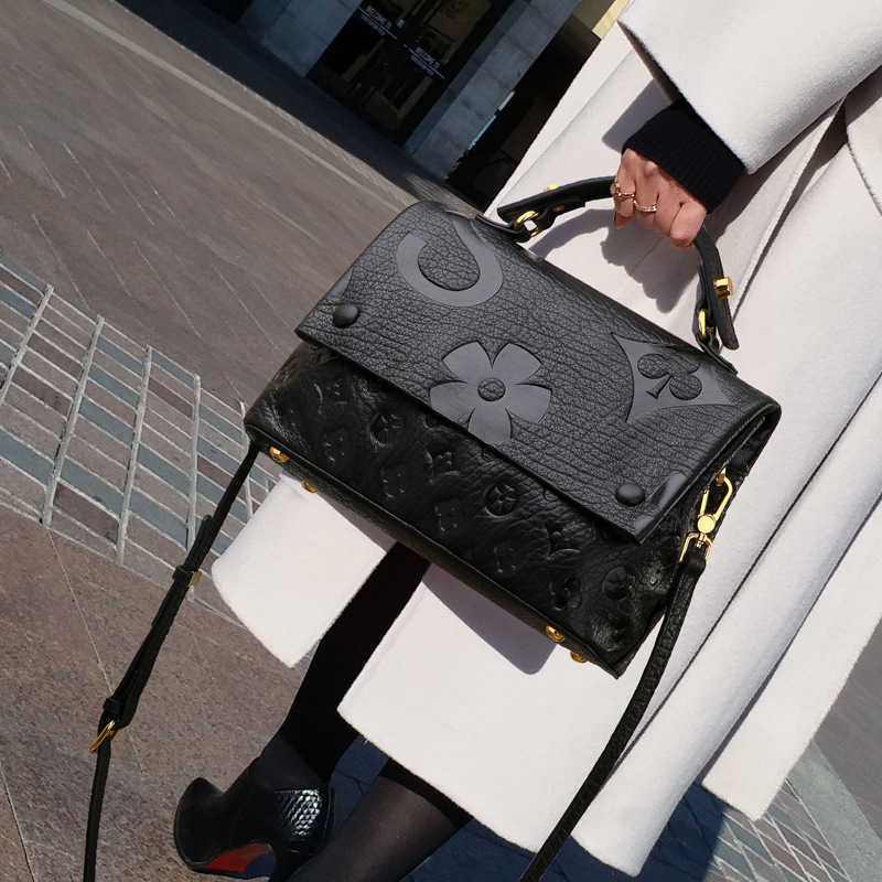 Classic Pattern Crossbody Bag Womens New Fashion One Shoudler Flap Bags Ladies Purses evening Handbags Designer Totes, Black
Classic Pattern Crossbody Bag Womens New Fashion One Shoudler Flap Bags Ladies Purses evening Handbags Designer Totes, Black