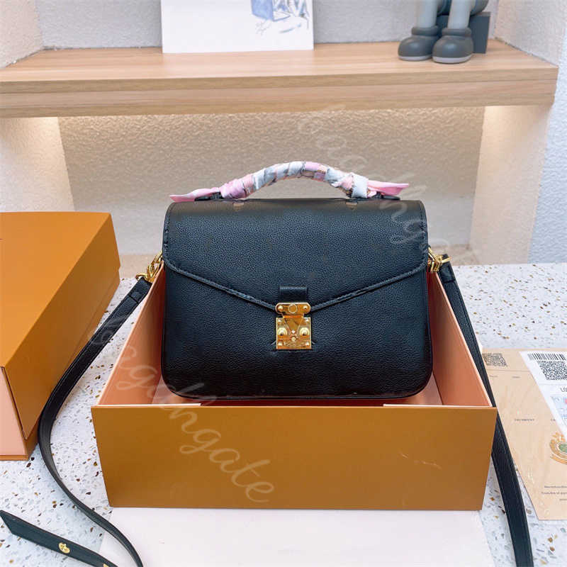 Lvity Designers Luxuries Bag Lvity Purses Women Popular Smooth Pu Leather Handbag Embossed Monograms Shoulder Message Fashion Lady, Justbox
Lvity Designers Luxuries Bag Lvity Purses Women Popular Smooth Pu Leather Handbag Embossed Monograms Shoulder Message Fashion Lady, Justbox