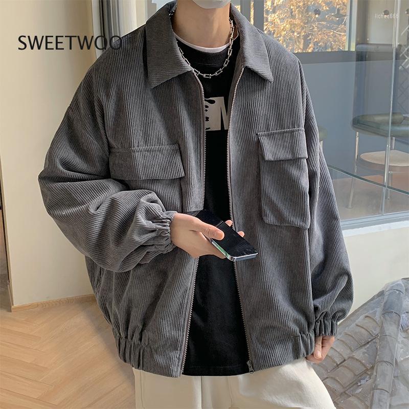 Men' Jackets Men Streetwear Handsome Japanese Corduroy Outerwear Solid Color Loose Classic 2022 Autumn Arrival Coats, Gray
Men' Jackets Men Streetwear Handsome Japanese Corduroy Outerwear Solid Color Loose Classic 2022 Autumn Arrival Coats, Gray