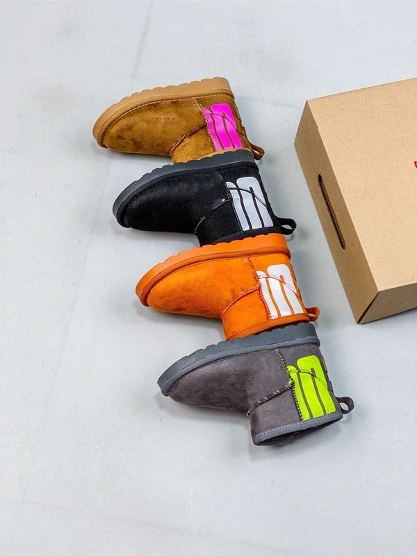 Australian Mini Boots kids Shoes boys girls Snow Boot Children Toddlers Sneakers designer Trainers winter High booties youth Genuine Leather Footwear Y6iC#
Australian Mini Boots kids Shoes boys girls Snow Boot Children Toddlers Sneakers designer Trainers winter High booties youth Genuine Leather Footwear Y6iC#