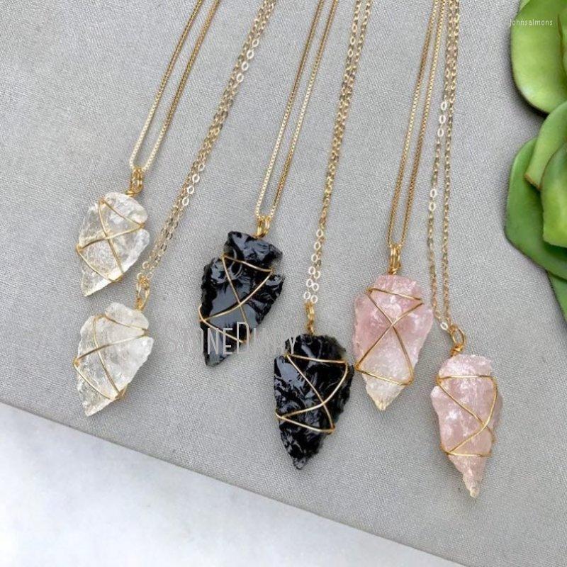 Pendant Necklaces NM36596 Small Arrowhead Black Obsidian Necklace Rose Quartz Arrow Head Clear Crystal Boho Wire Wrapped Gold Filled
Pendant Necklaces NM36596 Small Arrowhead Black Obsidian Necklace Rose Quartz Arrow Head Clear Crystal Boho Wire Wrapped Gold Filled