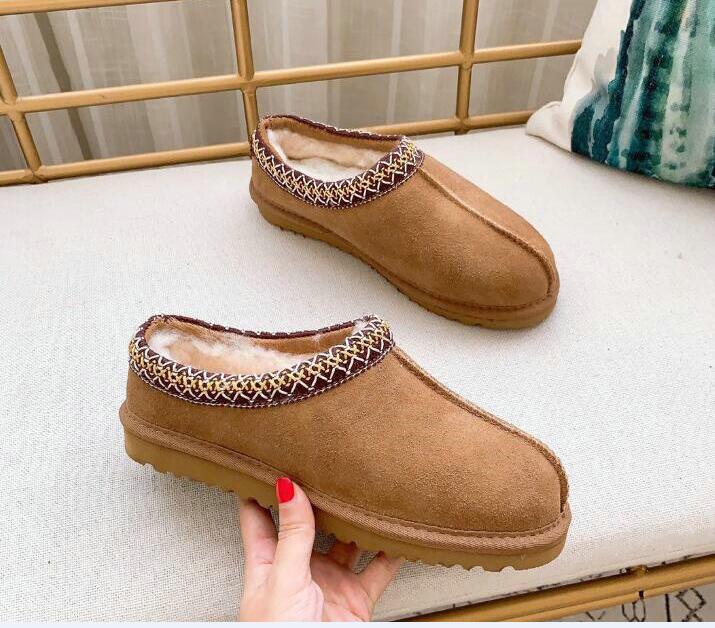 Womens Designer Snow Boots Tazz Shoes Fluffy Platform Mules Thick Bottom Booties Fur Woman Winter Boot female Luxurious Shoes, Grey
Womens Designer Snow Boots Tazz Shoes Fluffy Platform Mules Thick Bottom Booties Fur Woman Winter Boot female Luxurious Shoes, Grey