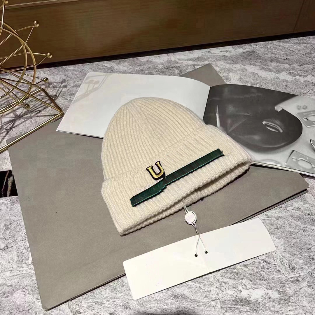 classics designer hat warm wool winter hats autumn hot style letter beanie men and women fashion universal knitted cap wool outdoor beanies nice gift, Cream
classics designer hat warm wool winter hats autumn hot style letter beanie men and women fashion universal knitted cap wool outdoor beanies nice gift, Cream
