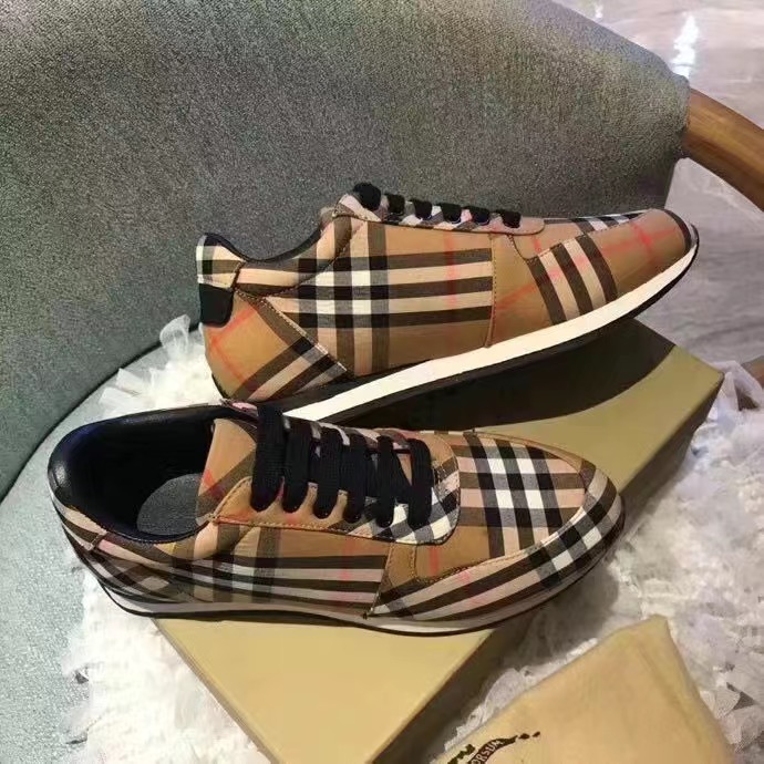 Designers Shoes Vintage Women Check Sneakers Designer Men Suede Leather Gingham Sneaker Front Fastening Ankle Trainers Casual Sports Shoes 35-45 15
Designers Shoes Vintage Women Check Sneakers Designer Men Suede Leather Gingham Sneaker Front Fastening Ankle Trainers Casual Sports Shoes 35-45 15