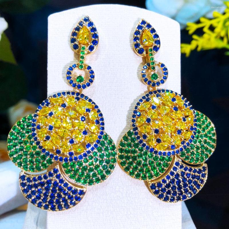 Dangle Earrings Soramoore Sparkly Luxury Pendant Jewelry High Quality Women Gift Design Christmas Present
Dangle Earrings Soramoore Sparkly Luxury Pendant Jewelry High Quality Women Gift Design Christmas Present
