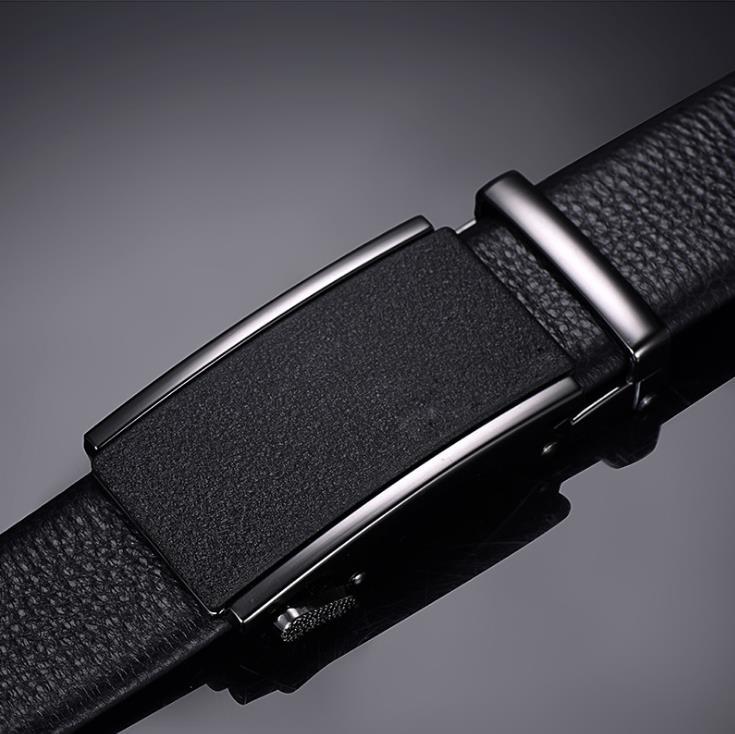 045 Fine belts for men and women. Leather belt. Click on the store to see more styles. OOe, Black
045 Fine belts for men and women. Leather belt. Click on the store to see more styles. OOe, Black