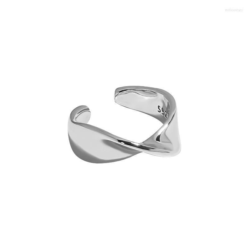Backs Earrings Mobius Ring S925 Sterling Silver Ear Clip Female Niche Design Personality High-end Jewelry
Backs Earrings Mobius Ring S925 Sterling Silver Ear Clip Female Niche Design Personality High-end Jewelry