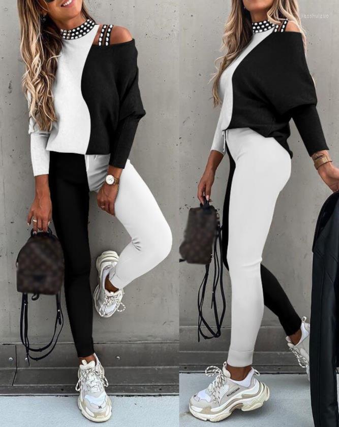 Women' Two Piece Pants Winter Clothes Women' Colorblock Cold Shoulder Long Sleeve Top And Trousers Suit Two-Piece Casual Sportswear
Women' Two Piece Pants Winter Clothes Women' Colorblock Cold Shoulder Long Sleeve Top And Trousers Suit Two-Piece Casual Sportswear