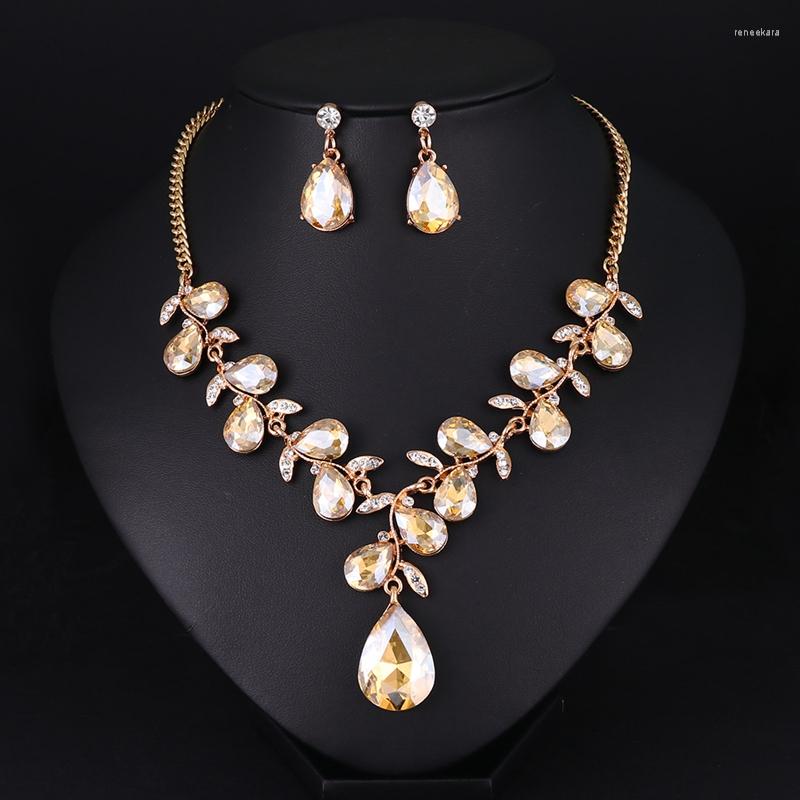Chains Wedding Jewelry Sets For Charming Women Dresses Dating Accessories Glass Crystal Necklace Earrings
Chains Wedding Jewelry Sets For Charming Women Dresses Dating Accessories Glass Crystal Necklace Earrings